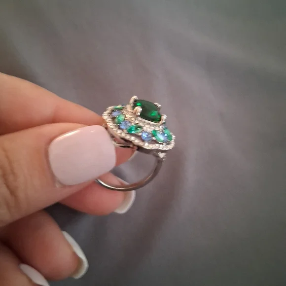 Vintage- Inspired Emerald Green And Blue Statement Ring Size 8/ Gift Ready - Picture 5 of 5